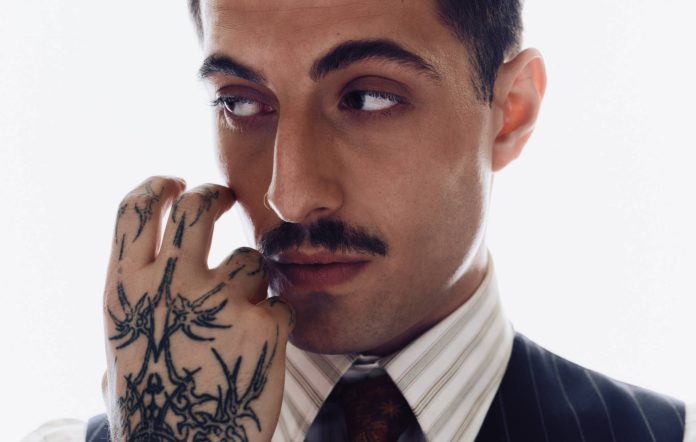 ¿Cómo mantener el bigote limpio?