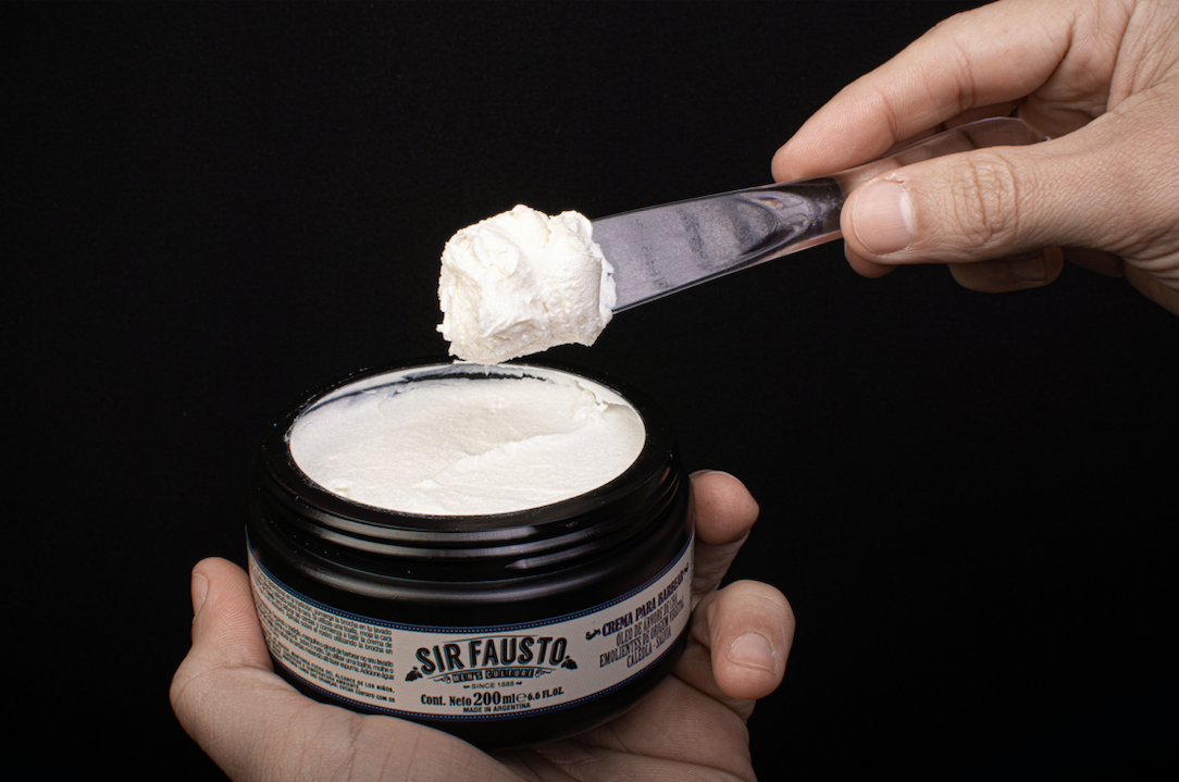 ¿Realmente necesitas usar crema para afeitar? La respuesta: sí